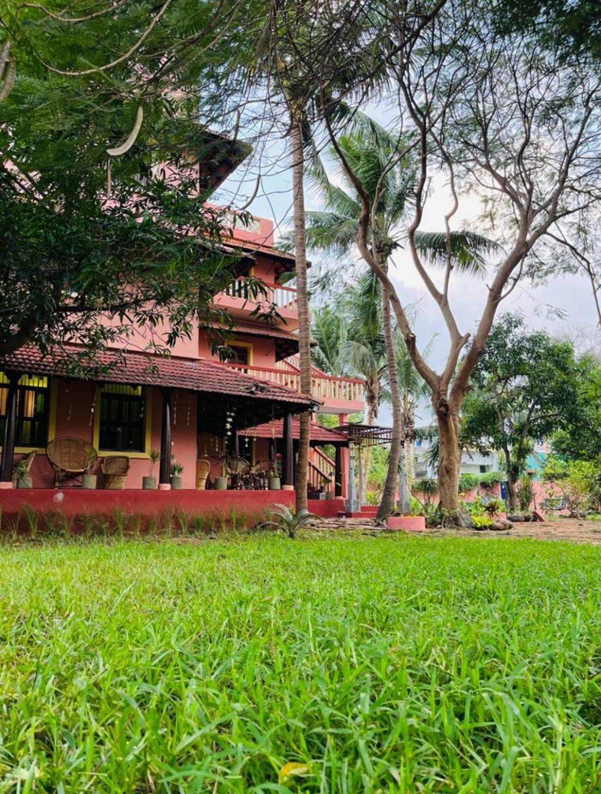 House Of Harmony, 黎明之村 外观 照片